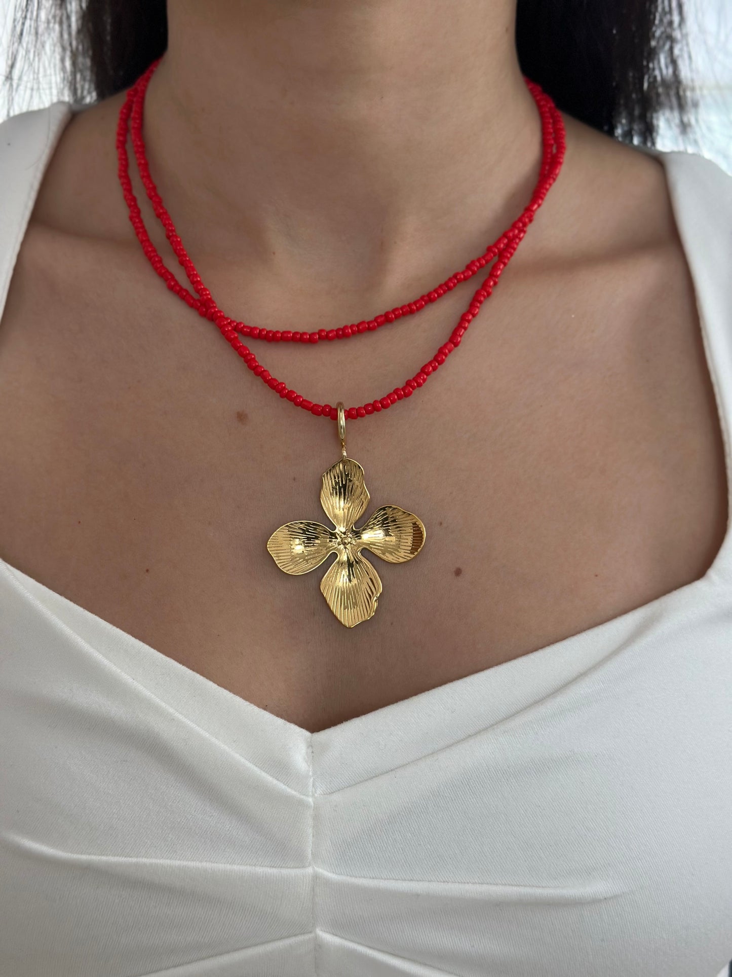 Red amapola doble necklace