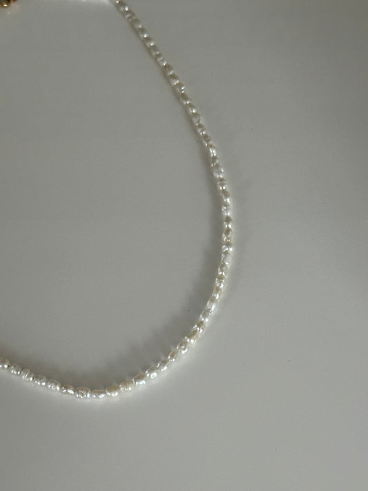 Baby pearls necklace