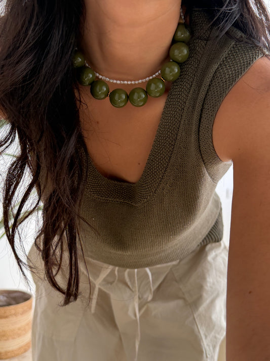 Big green necklace