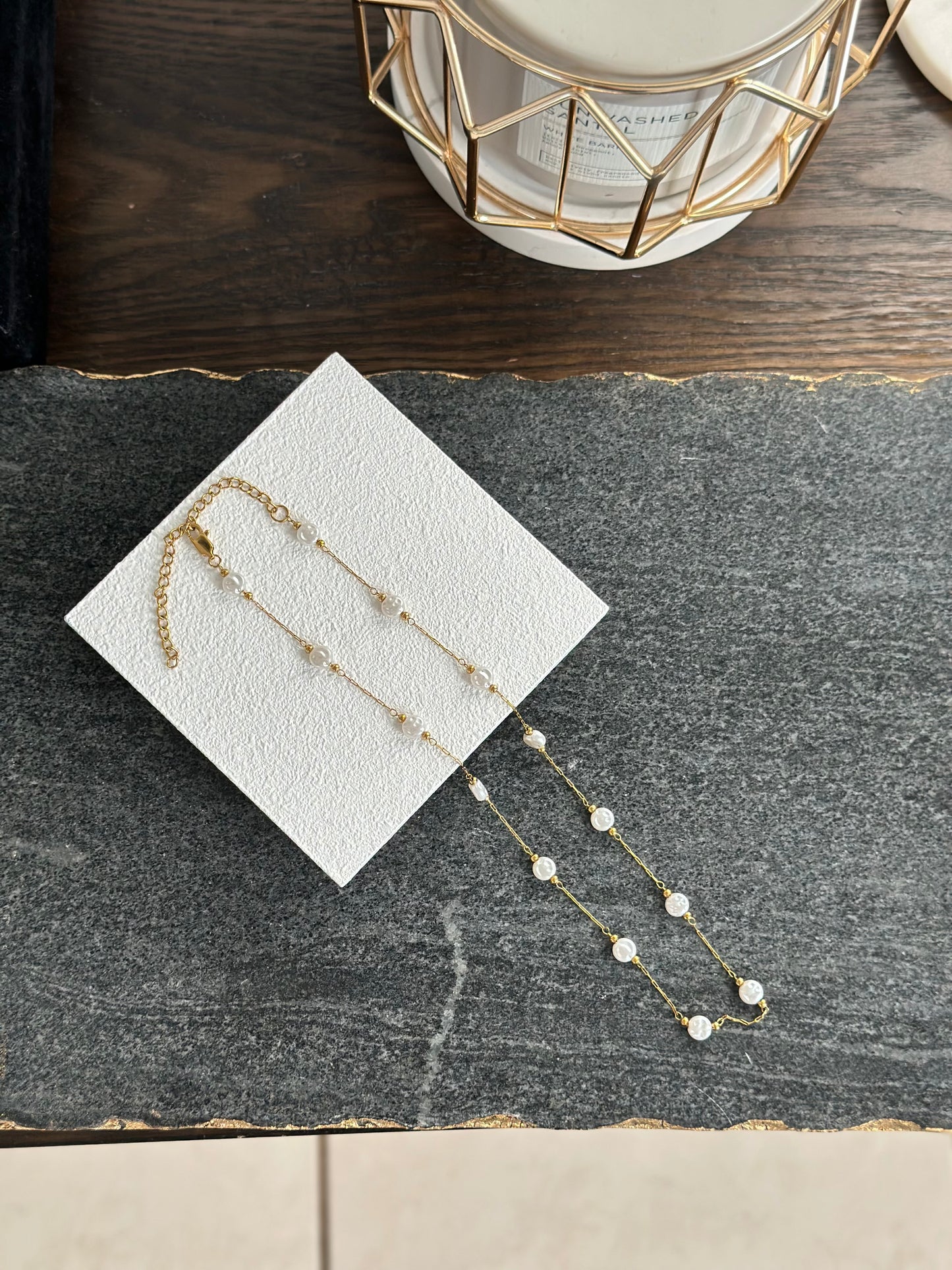 Clio pearls necklace